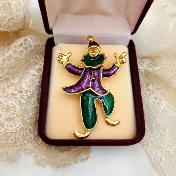Articulated Clown Hard Enamel Pin, Cute Holiday Shawl Scarf Brooch - Picture 4 of 10